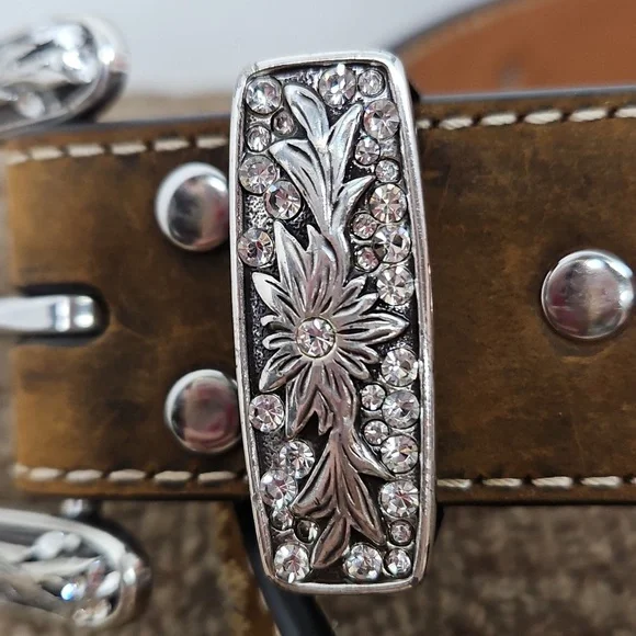 Nocona Belt Co Brown Floral Rhinestones Silver Buckle Sz Med Womens - Picture 3 of 8